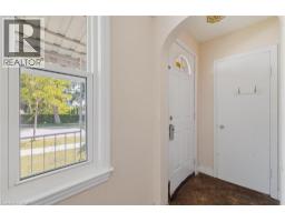61 HILLVIEW Street - 3