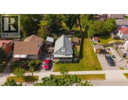 61 HILLVIEW Street - 33