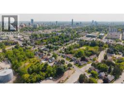 61 HILLVIEW Street - 37