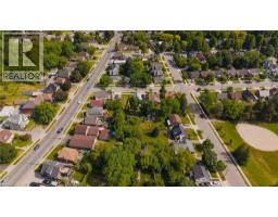 61 HILLVIEW Street - 39
