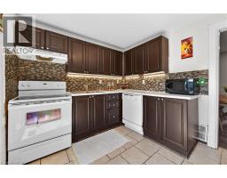 30 CAMBRIDGE Avenue - 15