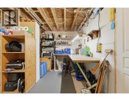 6 MANORWOOD Road - 36