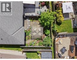 6 MANORWOOD Road - 40