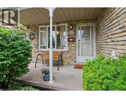 196 GUILDWOOD Drive - 3