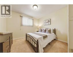 565 STONE CHURCH Road W - 26