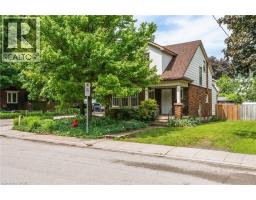 261 MACNAB Street - 1