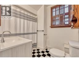 261 MACNAB Street - 25