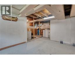 261 MACNAB Street - 26