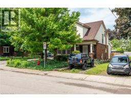 261 MACNAB Street - 31