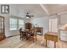 261 MACNAB Street - 7