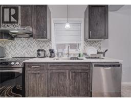 111 HONEY Street - 11
