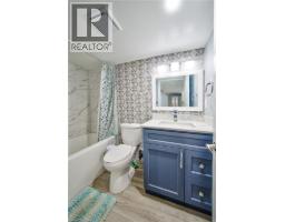 111 HONEY Street - 41