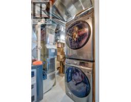 111 HONEY Street - 43