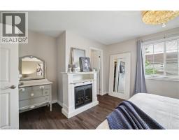 39 PINEWOODS Drive UnitNo. 35 - 18