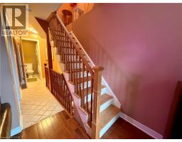 92 CASE Street - 24