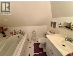 92 CASE Street - 26