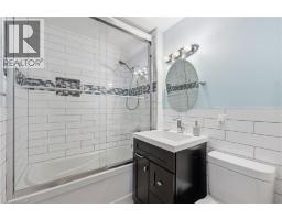 31 HUNTER Street - 11
