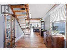 31 HUNTER Street - 12
