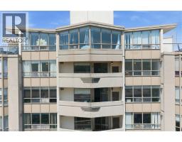 8 VILLAGE GREEN Boulevard UnitNo. 812 - 18