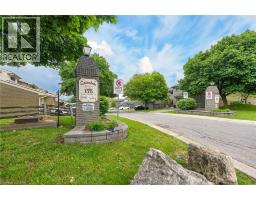 175 QUEEN VICTORIA Drive UnitNo. 94 - 6