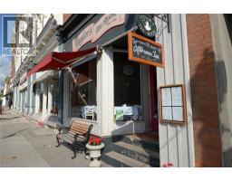 49 PARK Street E - 42