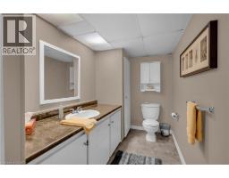 99 FIFE Street E - 28
