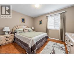 1098 HEPBURN Road - 21