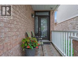 1098 HEPBURN Road - 3