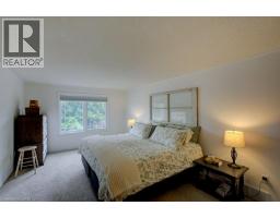 57 ROBERTSON Crescent - 20