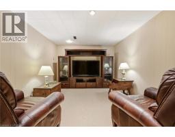 570 FORESTWOOD Crescent - 18