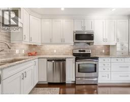570 FORESTWOOD Crescent - 6