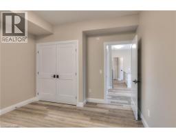 33 MURRAY Court UnitNo. 9 - 20