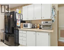 589 GLOVER Road - 12