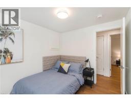 39 FORESTGATE Drive - 17