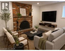 39 FORESTGATE Drive - 23