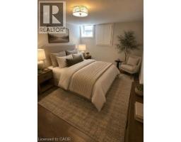 39 FORESTGATE Drive - 25