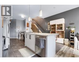 688 DUNN Avenue - 10
