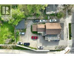 183 LOUISA Street - 3