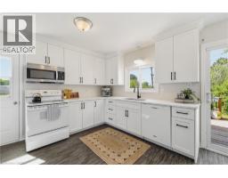283 COLE Road - 10