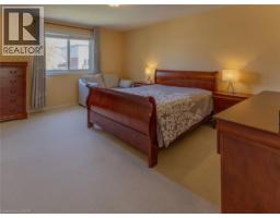 212 SLEAFORD Street - 26