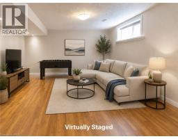 212 SLEAFORD Street - 34