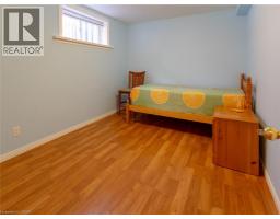 212 SLEAFORD Street - 36