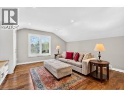 89 STONEGATE Drive - 33
