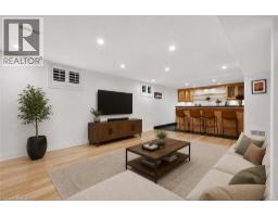 89 STONEGATE Drive - 34