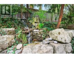89 STONEGATE Drive - 42