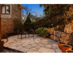 89 STONEGATE Drive - 46