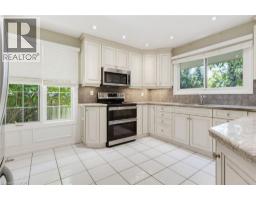 304 OAKWOOD Court - 10
