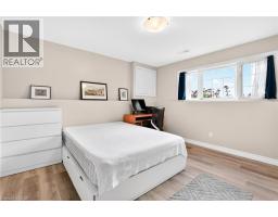 5524 FRASER Street - 36