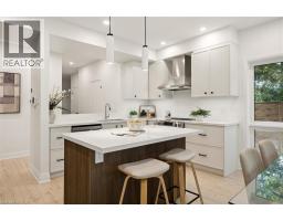 84 CHALMERS Street N - 14