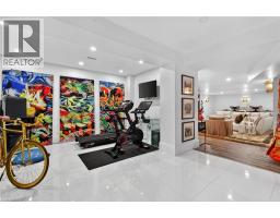711 BEACH Boulevard - 30